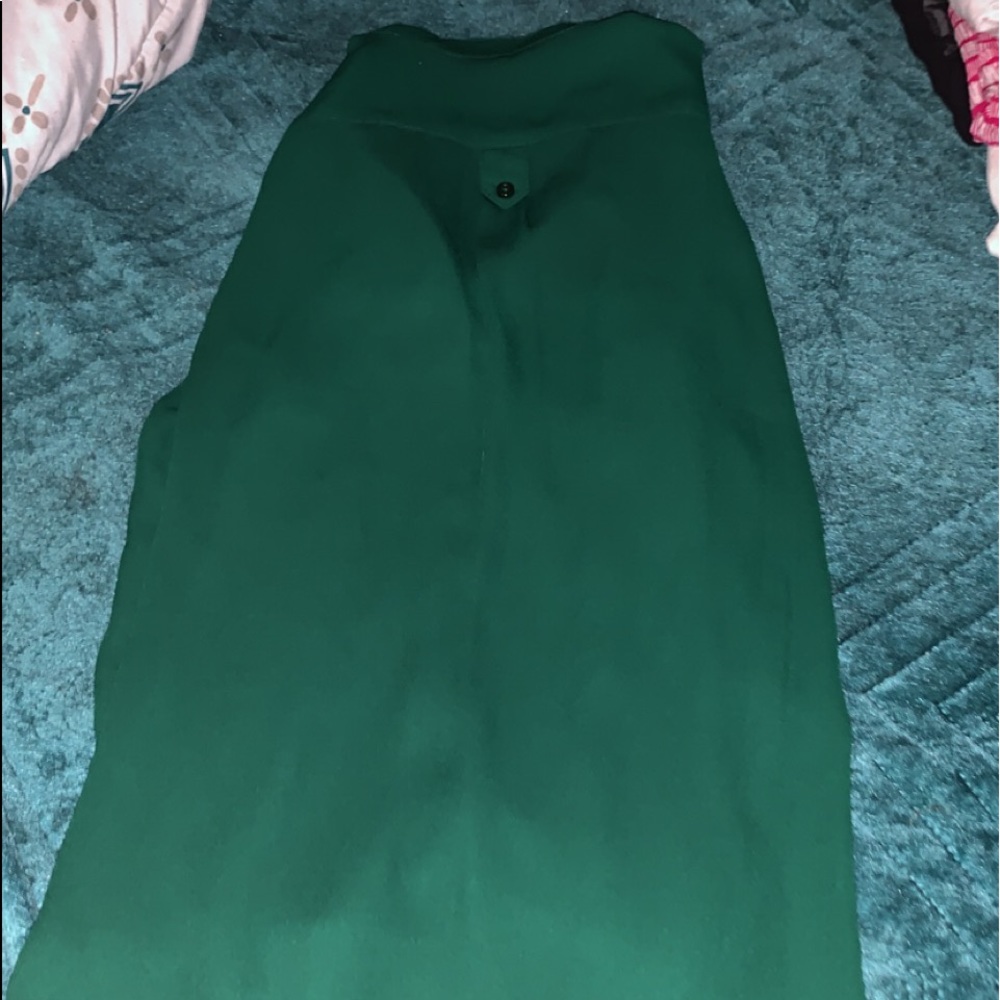 Cute dress shirt !